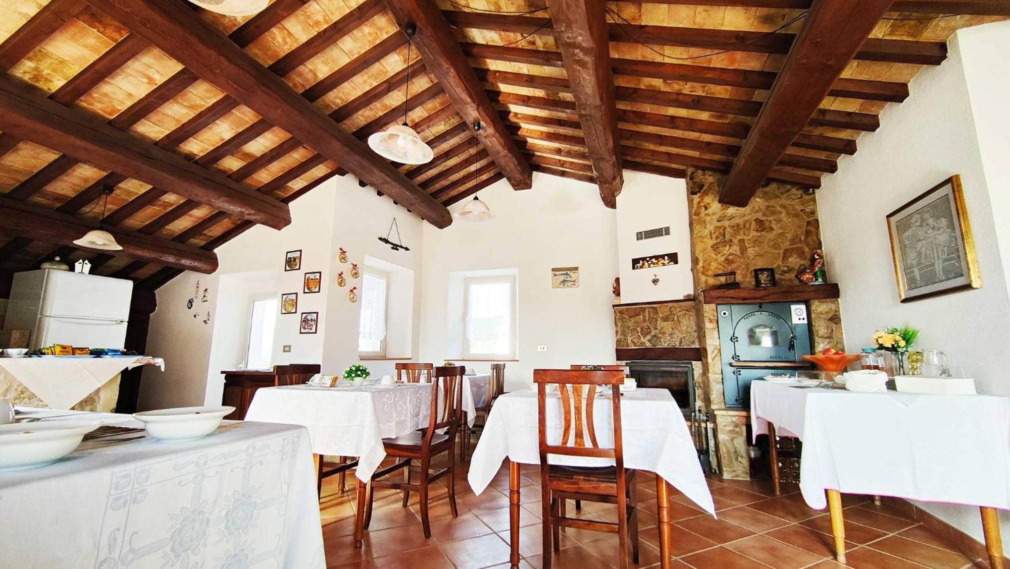 Ardea Bed & Breakfast Tolentino Esterno foto