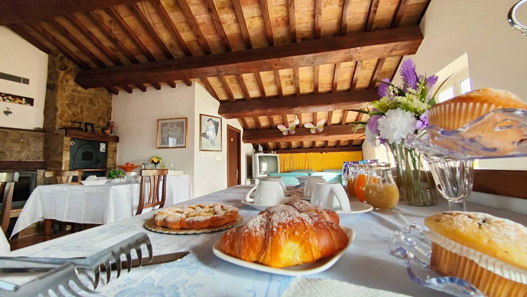 Ardea Bed & Breakfast Tolentino Esterno foto